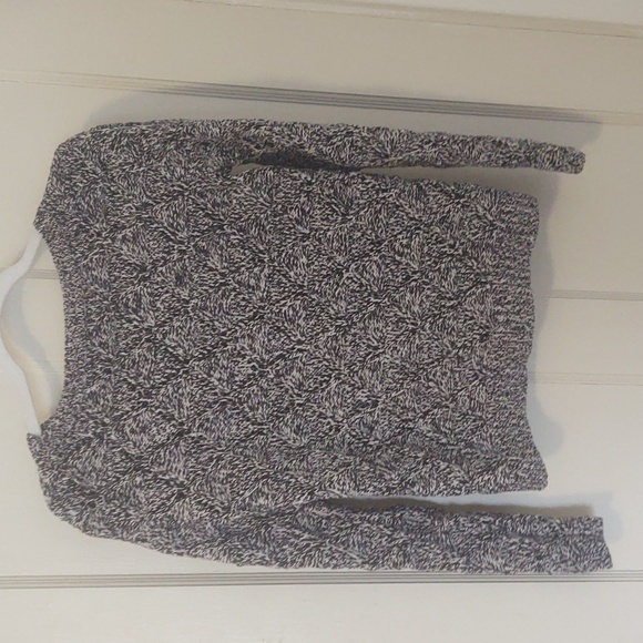 Tommy Hilfiger Navy and Whte Sweater Sz M - Picture 6 of 7